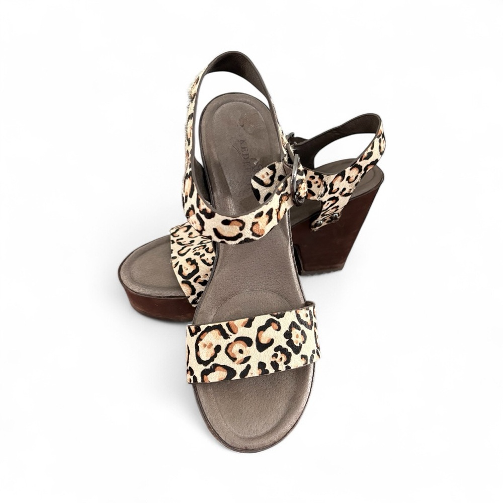 Women’s Naked Feet Sandals, w/heel
